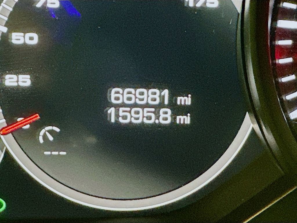 Used 2019 Porsche Cayenne image 14