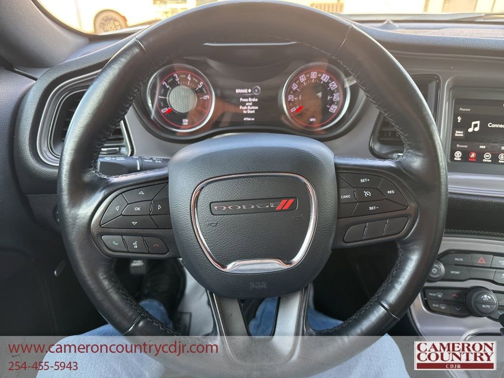 Used 2023 Dodge Challenger SXT w/ Cold Weather Group image 15