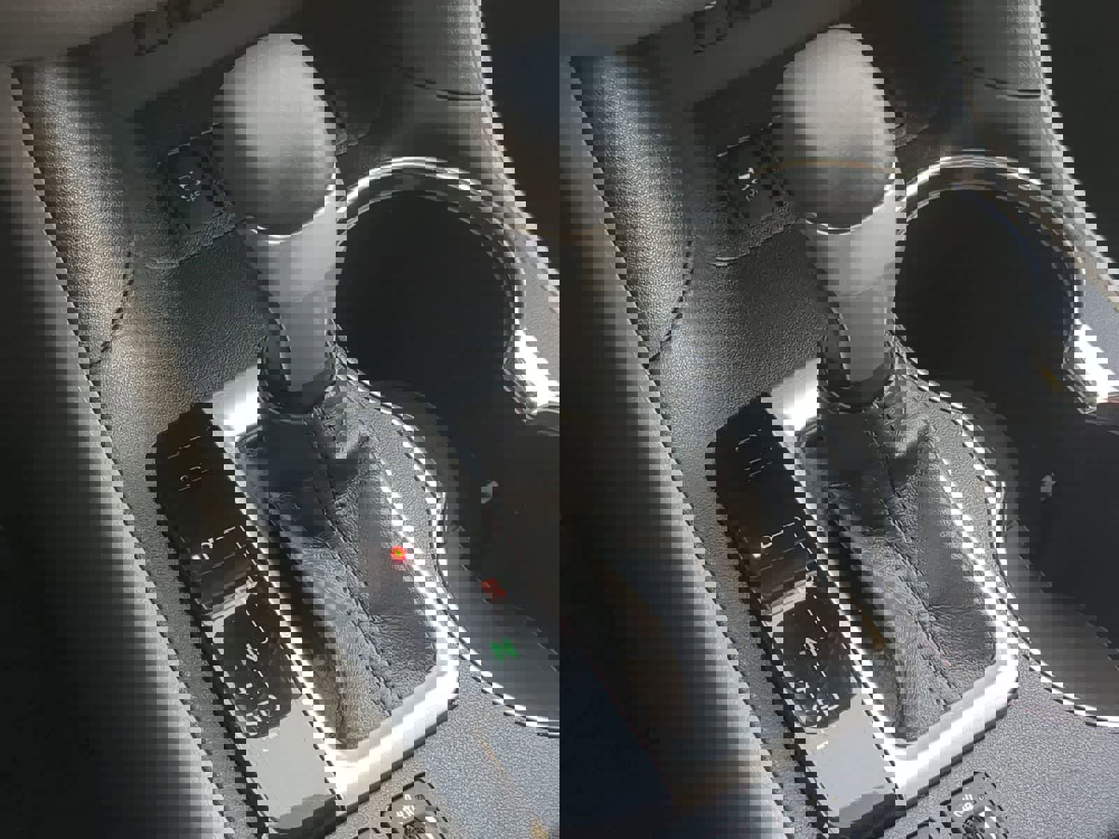 Used 2019 Toyota Highlander XLE AWD/4WD image 30