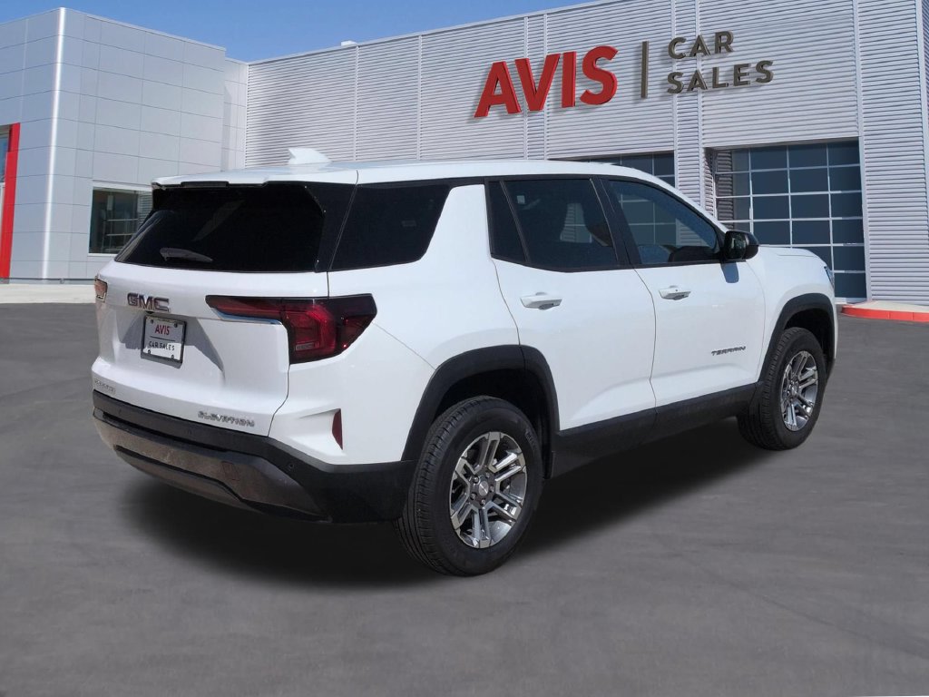 Used 2026 GMC Terrain Elevation FWD image 5
