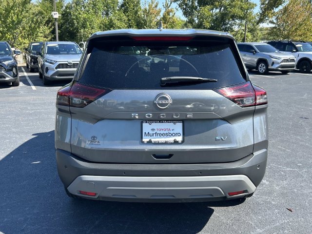 Used 2023 Nissan Rogue SV FWD image 5