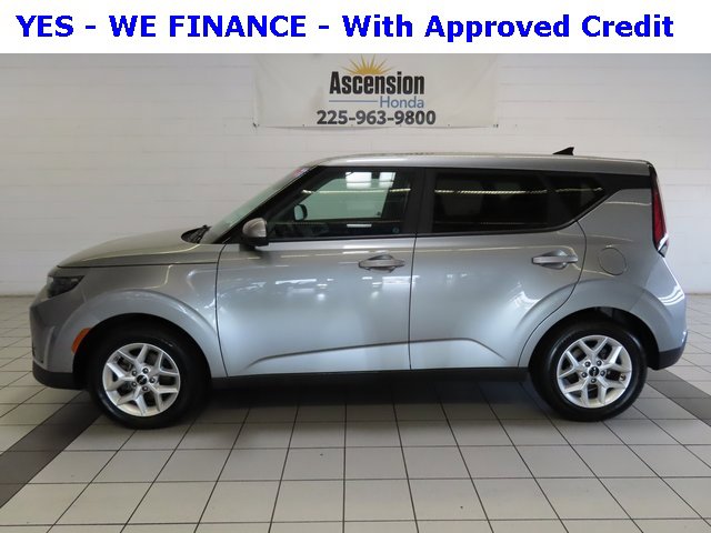 Used 2024 Kia Soul LX w/ Option Group 015 image 3