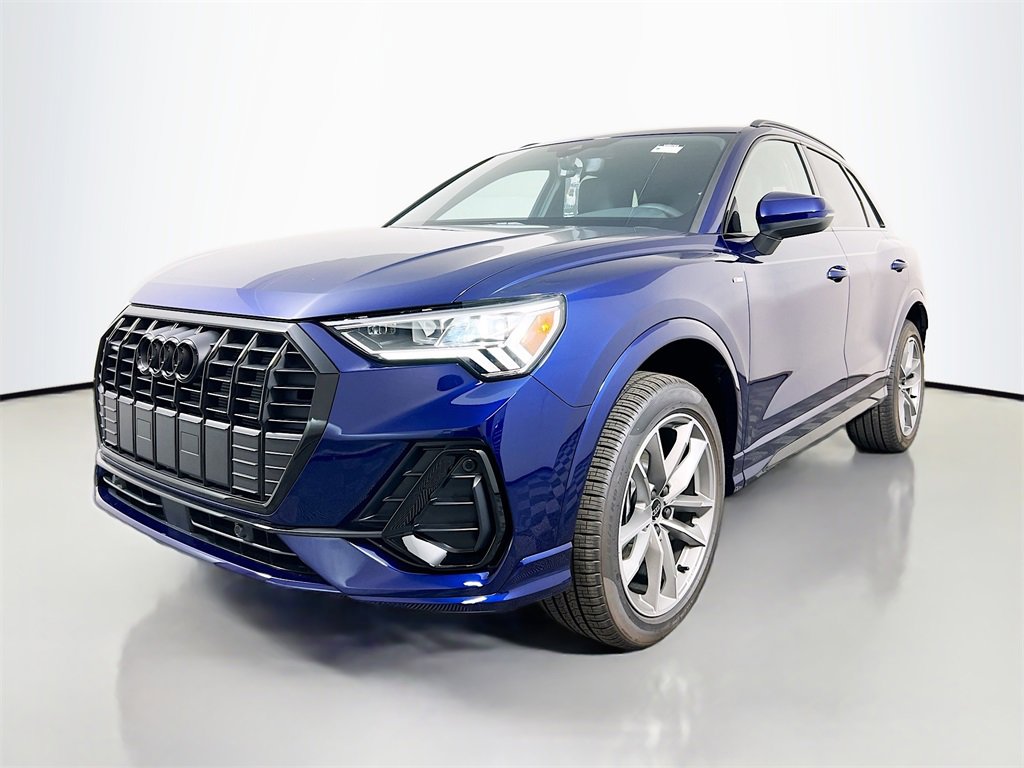 New 2025 Audi Q3 2.0T Premium image 3