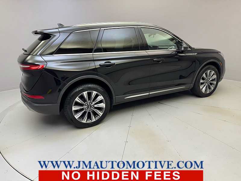 Used 2022 Lincoln Corsair Reserve w/ Elements Package AWD/4WD image 5