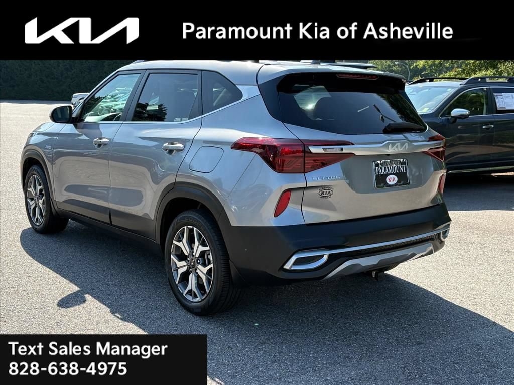 Used 2022 Kia Seltos EX AWD/4WD image 4