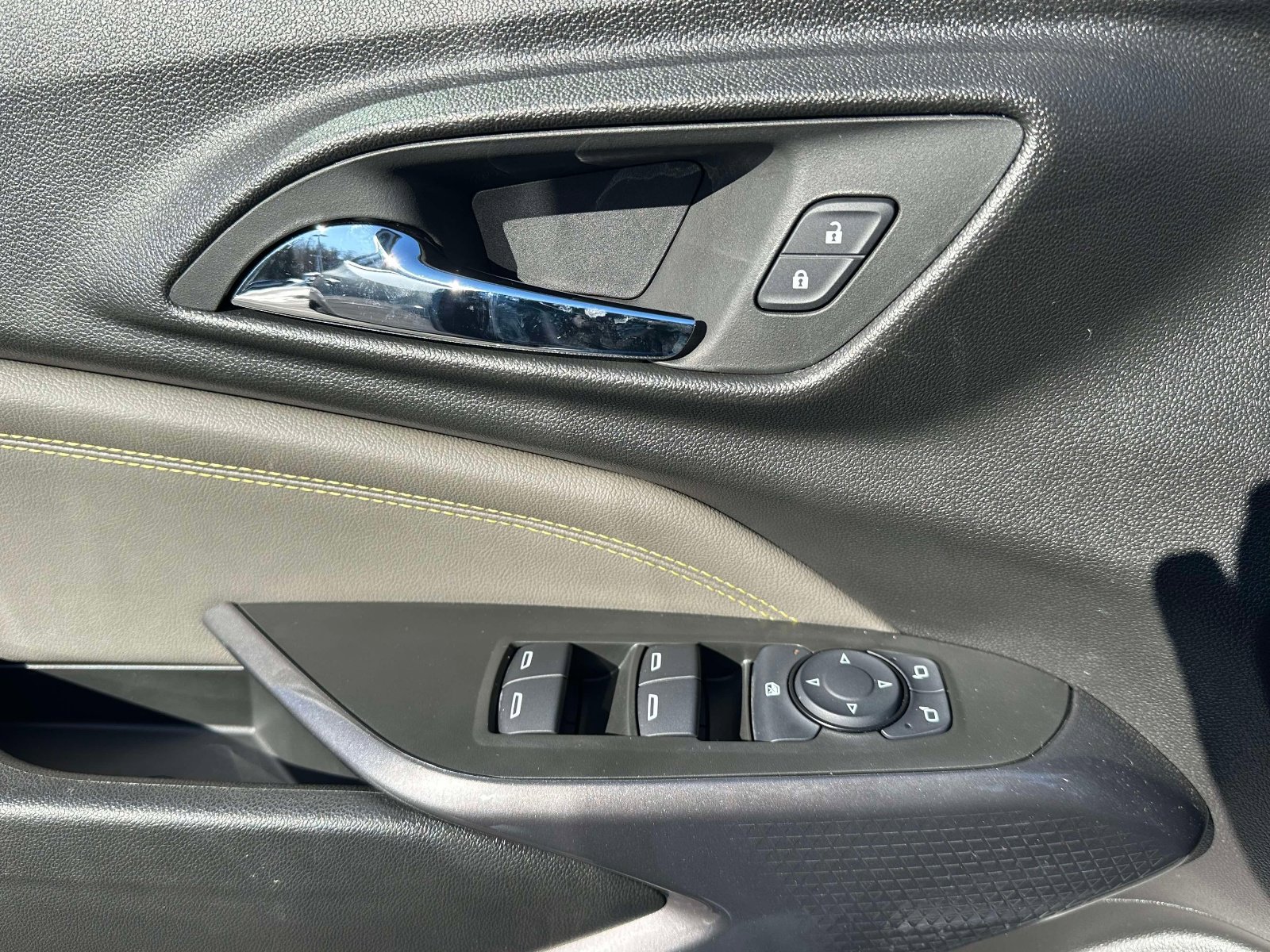 Certified 2025 Chevrolet Trax ACTIV w/ Driver Confidence Package image 22