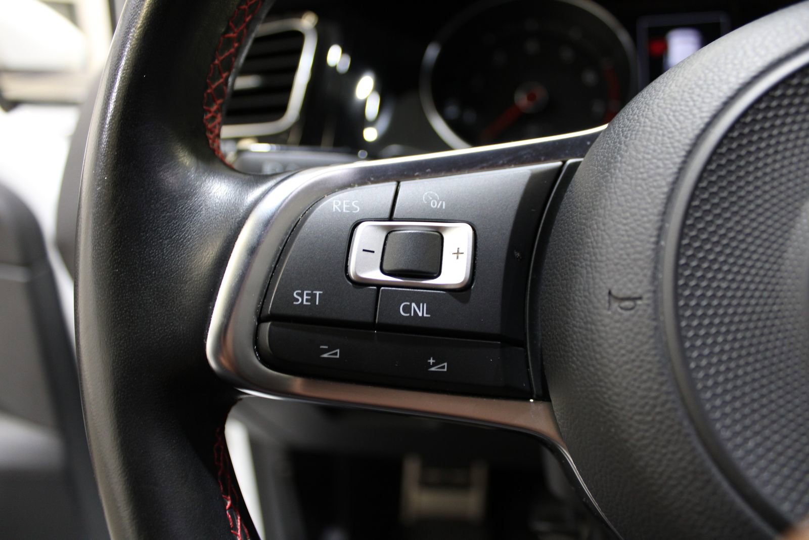 Used 2018 Volkswagen GTI S image 23