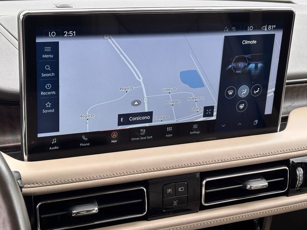 Used 2021 Lincoln Nautilus Reserve image 15