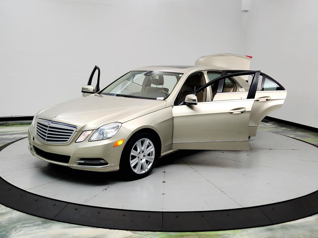 Used 2013 Mercedes-Benz E 350 Sedan image 9