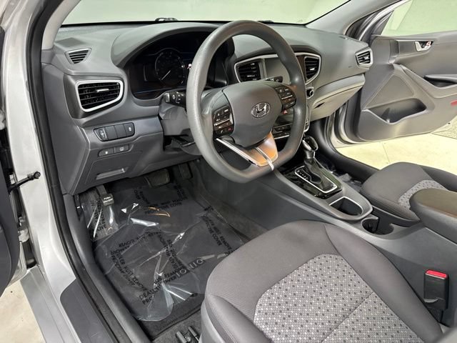 Used 2018 Hyundai Ioniq Blue FWD image 10