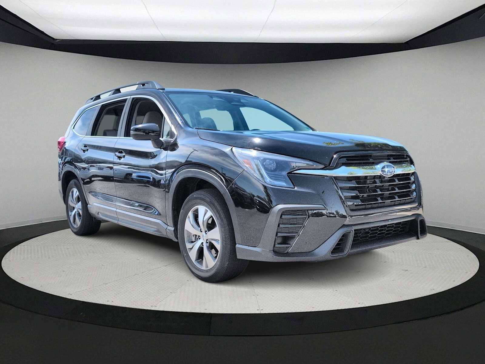 Used 2023 Subaru Ascent Premium w/ Convenience Package AWD/4WD image 2