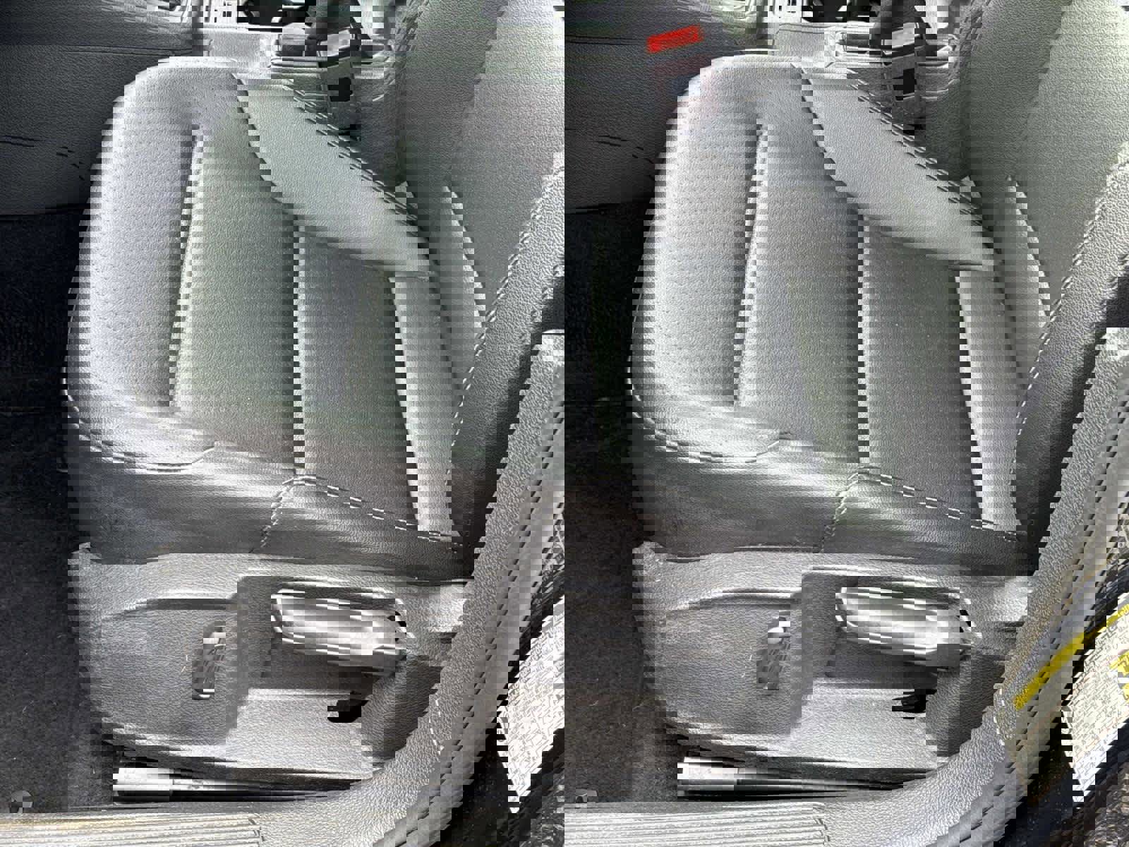 Used 2021 Volkswagen Golf 4-Door image 19