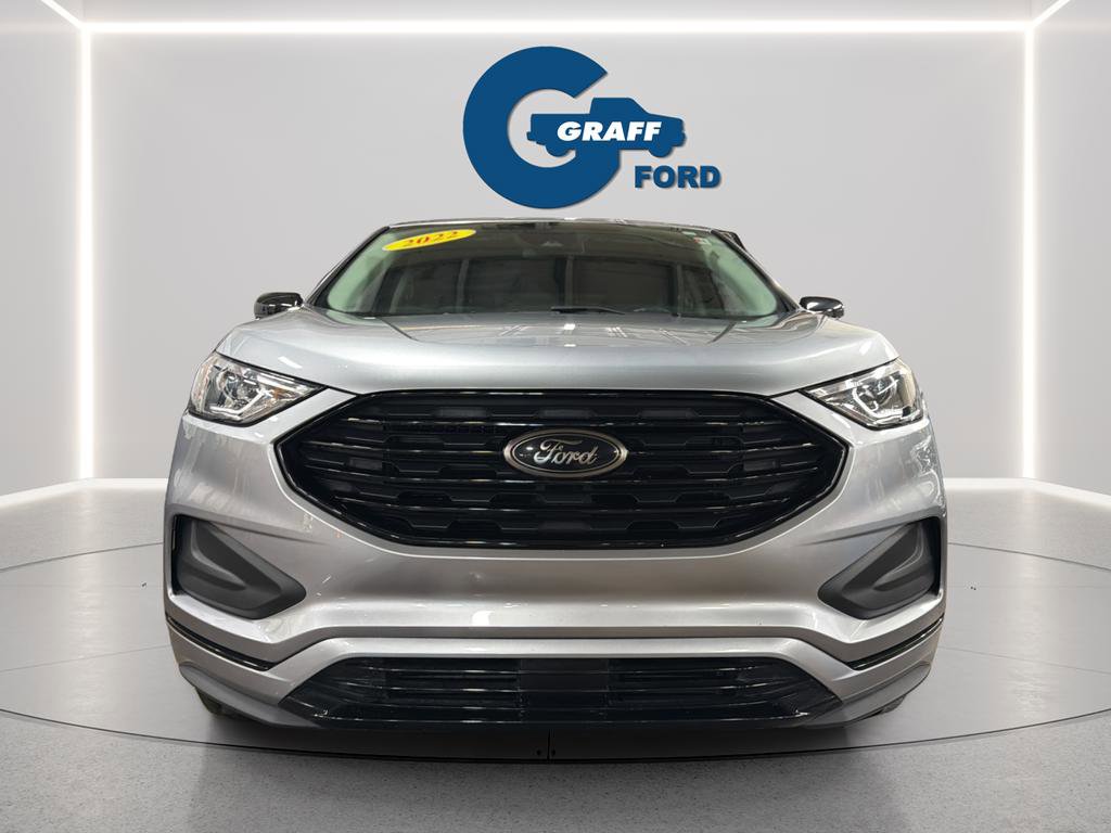 Used 2022 Ford Edge SE w/ Black Appearance Package image 12