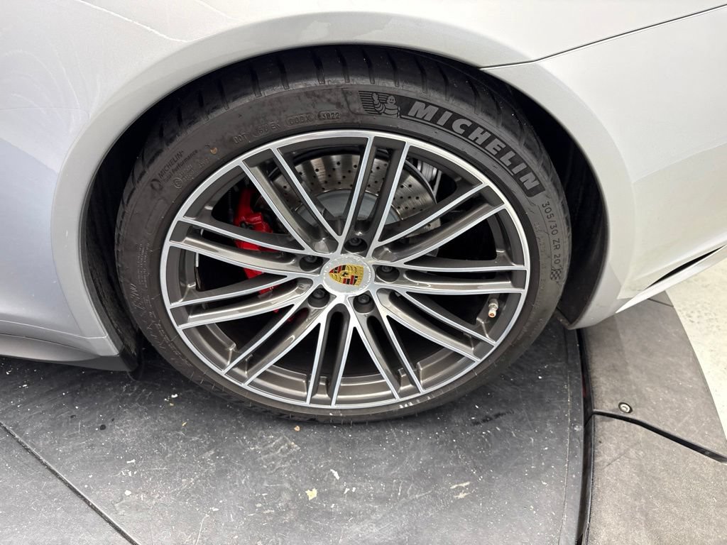 Certified 2017 Porsche 911 Carrera 4S AWD/4WD image 11