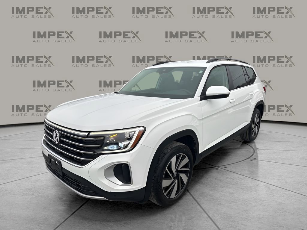 Used 2025 Volkswagen Atlas SE image 1