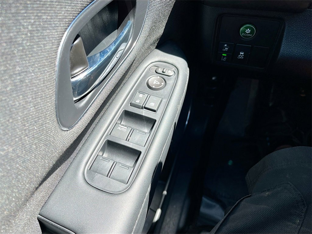 Used 2022 Honda HR-V EX image 17