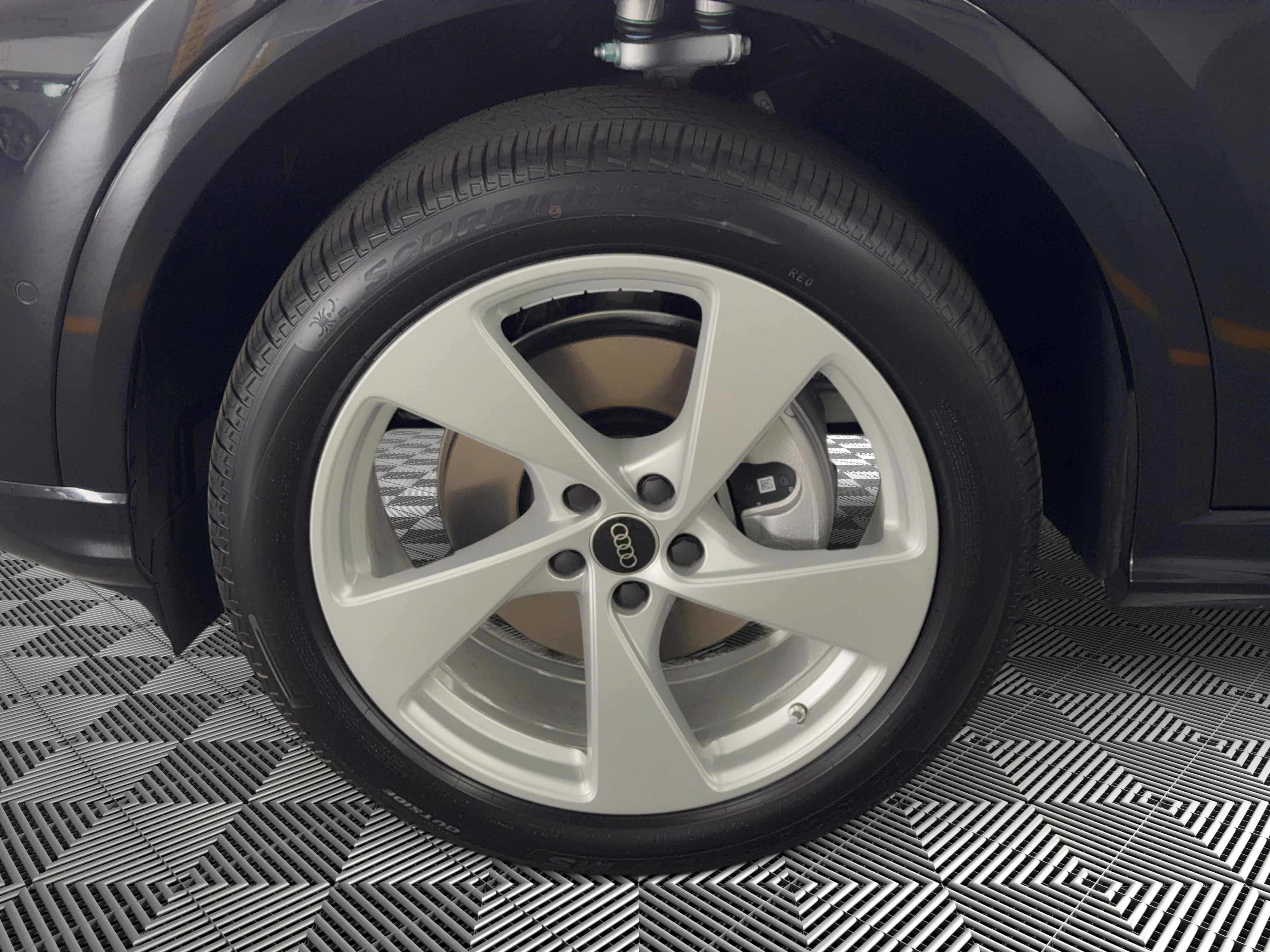 New 2026 Audi Q5 Premium Plus image 12