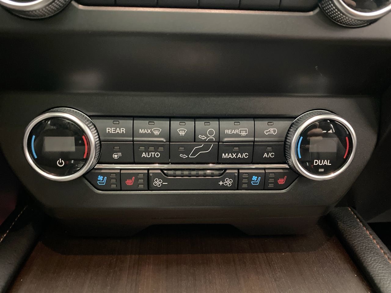 Used 2021 Ford Expedition King Ranch AWD/4WD image 16
