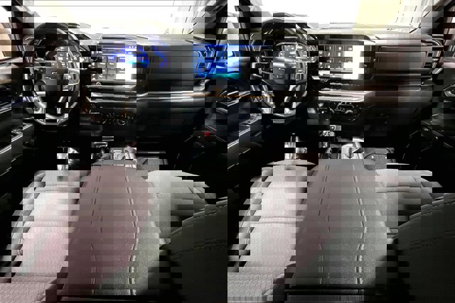 Used 2024 Chevrolet Silverado 1500 RST w/ Convenience Package II image 15