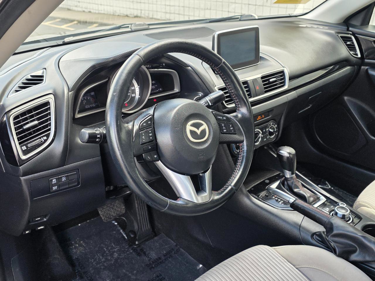 Used 2016 MAZDA MAZDA3 i Touring image 8