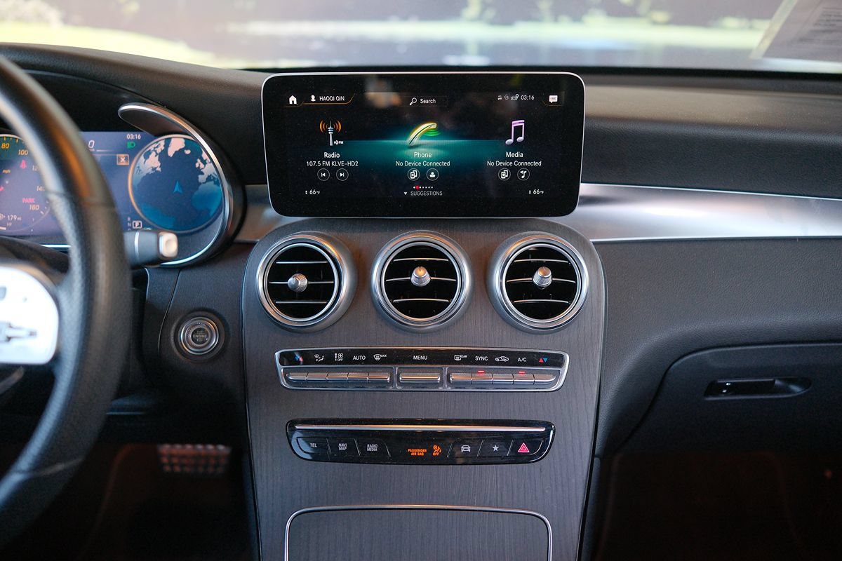 Used 2022 Mercedes-Benz GLC 300 image 20