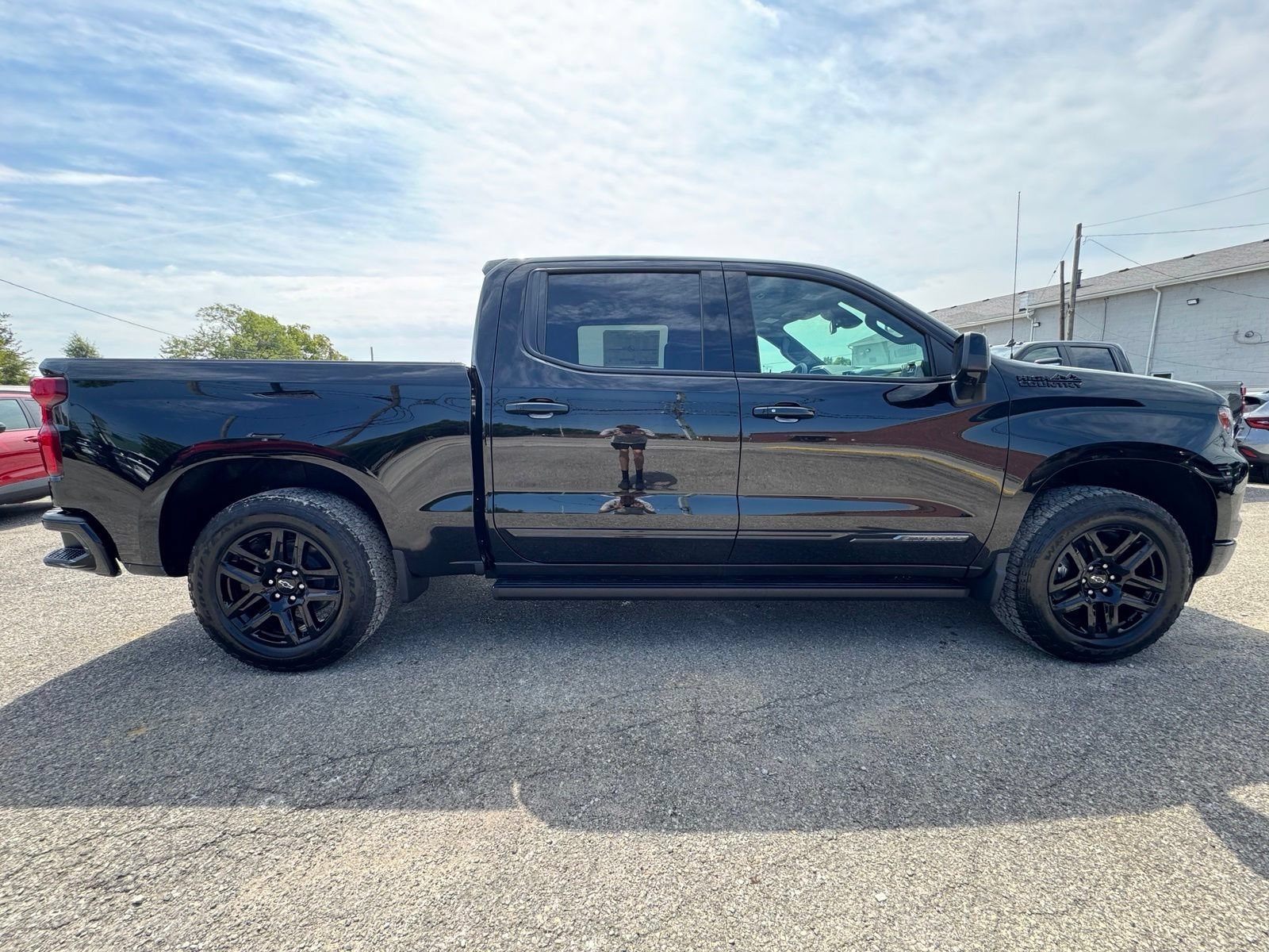 New 2026 Chevrolet Silverado 1500 High Country w/ Midnight Edition AWD/4WD image 7