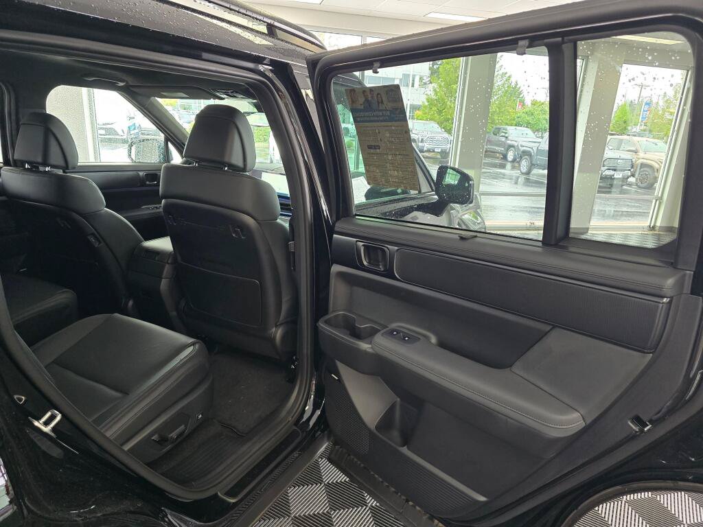 New 2026 Hyundai Santa Fe Calligraphy AWD/4WD image 34