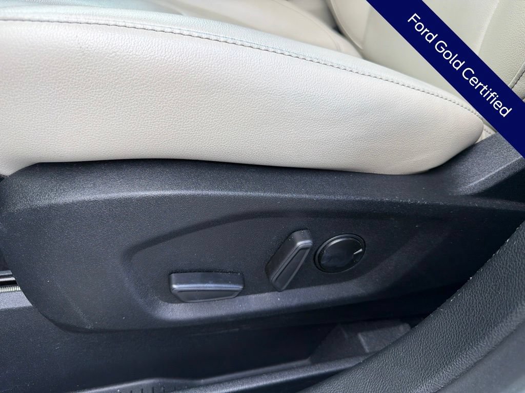 Certified 2021 Ford Edge Titanium FWD image 21