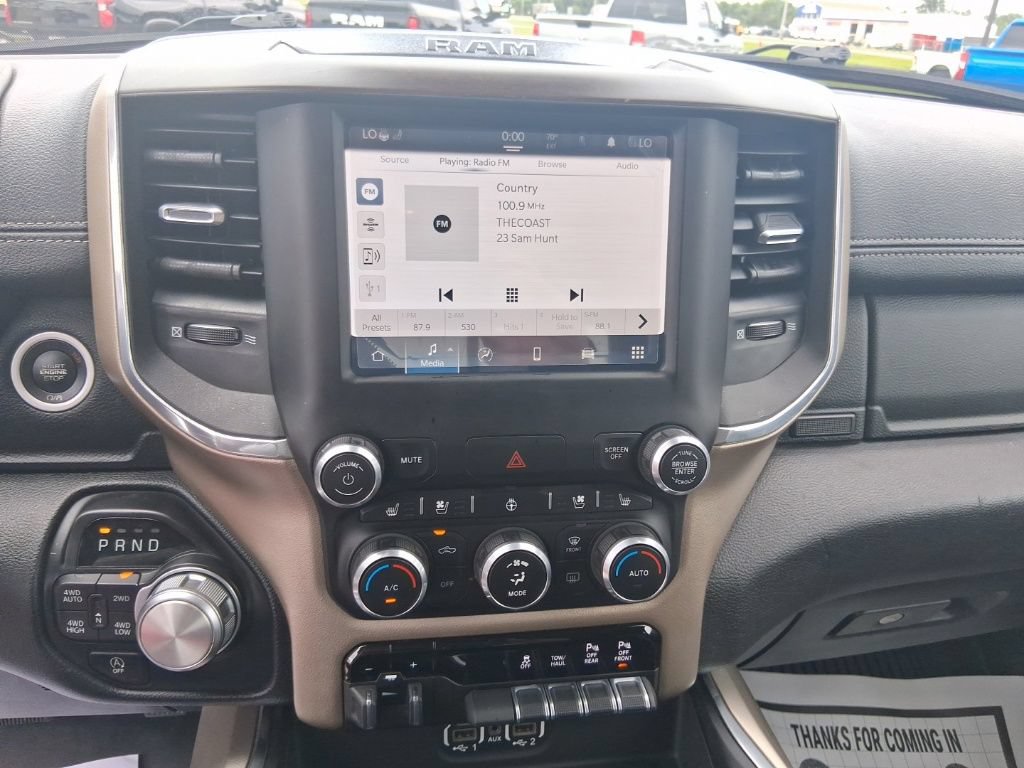 Used 2022 RAM 1500 Laramie AWD/4WD image 15