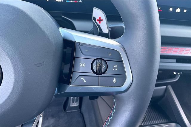 Used 2025 BMW M235i xDrive AWD/4WD image 19