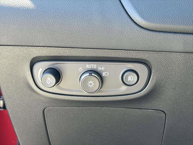 Used 2023 Buick Encore GX Select w/ Sport Touring Package AWD/4WD image 23