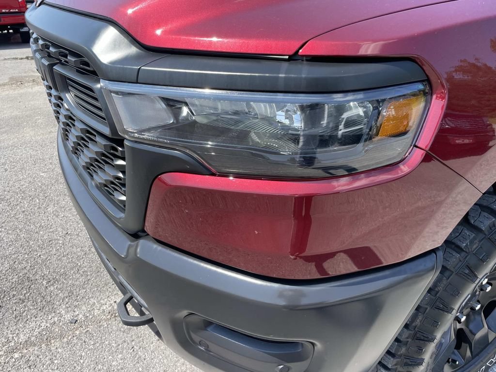 Used 2025 RAM 1500 Warlock AWD/4WD image 35