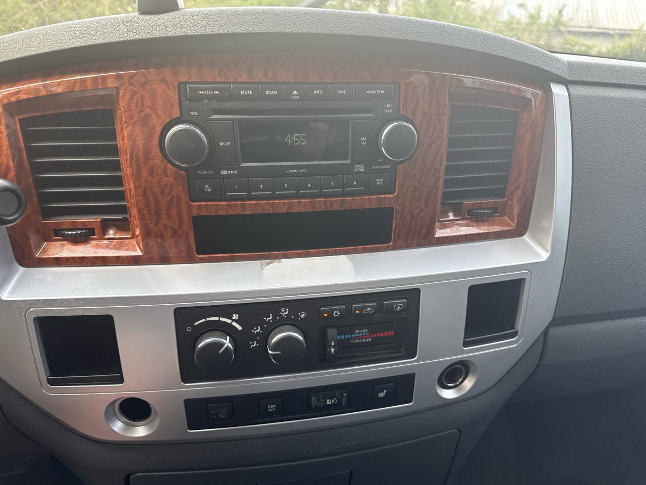 Used 2007 Dodge Ram 1500 Truck Laramie RWD image 18