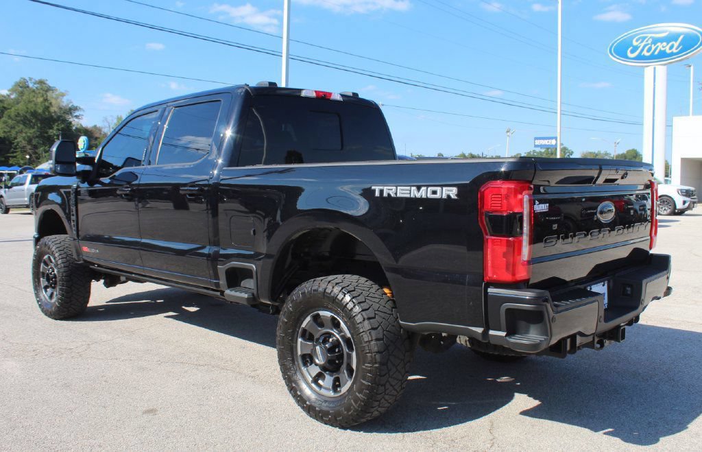 Used 2024 Ford F250 Lariat w/ Lariat Ultimate Package AWD/4WD image 39