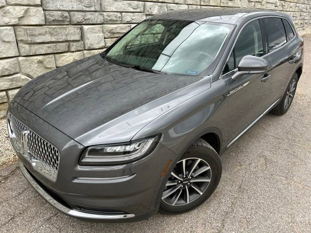 Used 2022 Lincoln Nautilus AWD image 1
