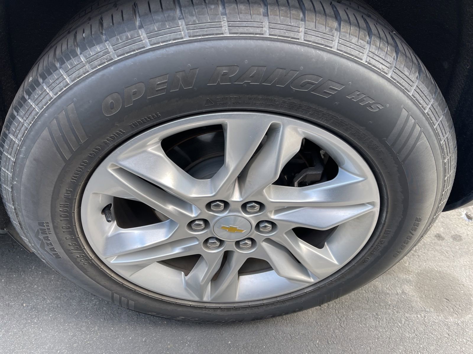 Used 2021 Chevrolet Blazer LT FWD image 3