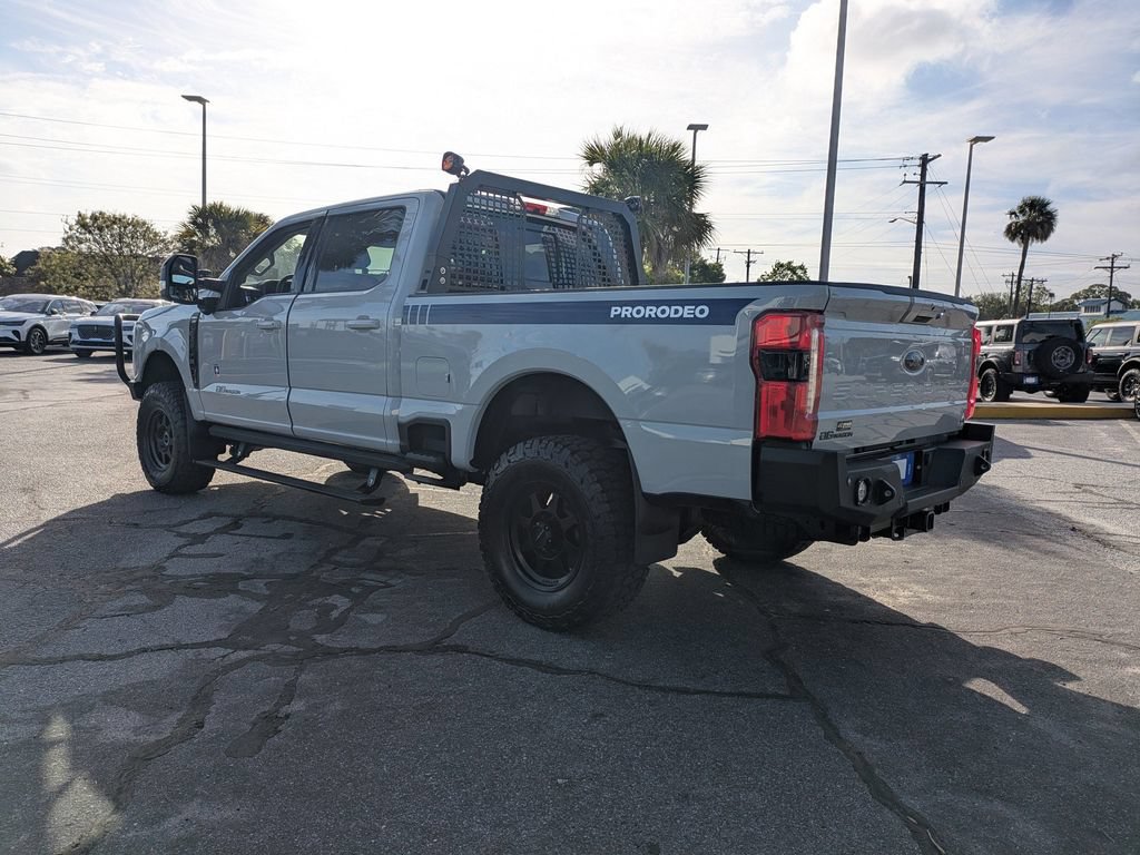 New 2026 Ford F250 Lariat w/ Black Appearance Package AWD/4WD image 6