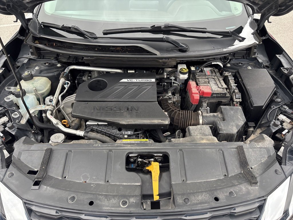 Used 2023 Nissan Rogue S image 14