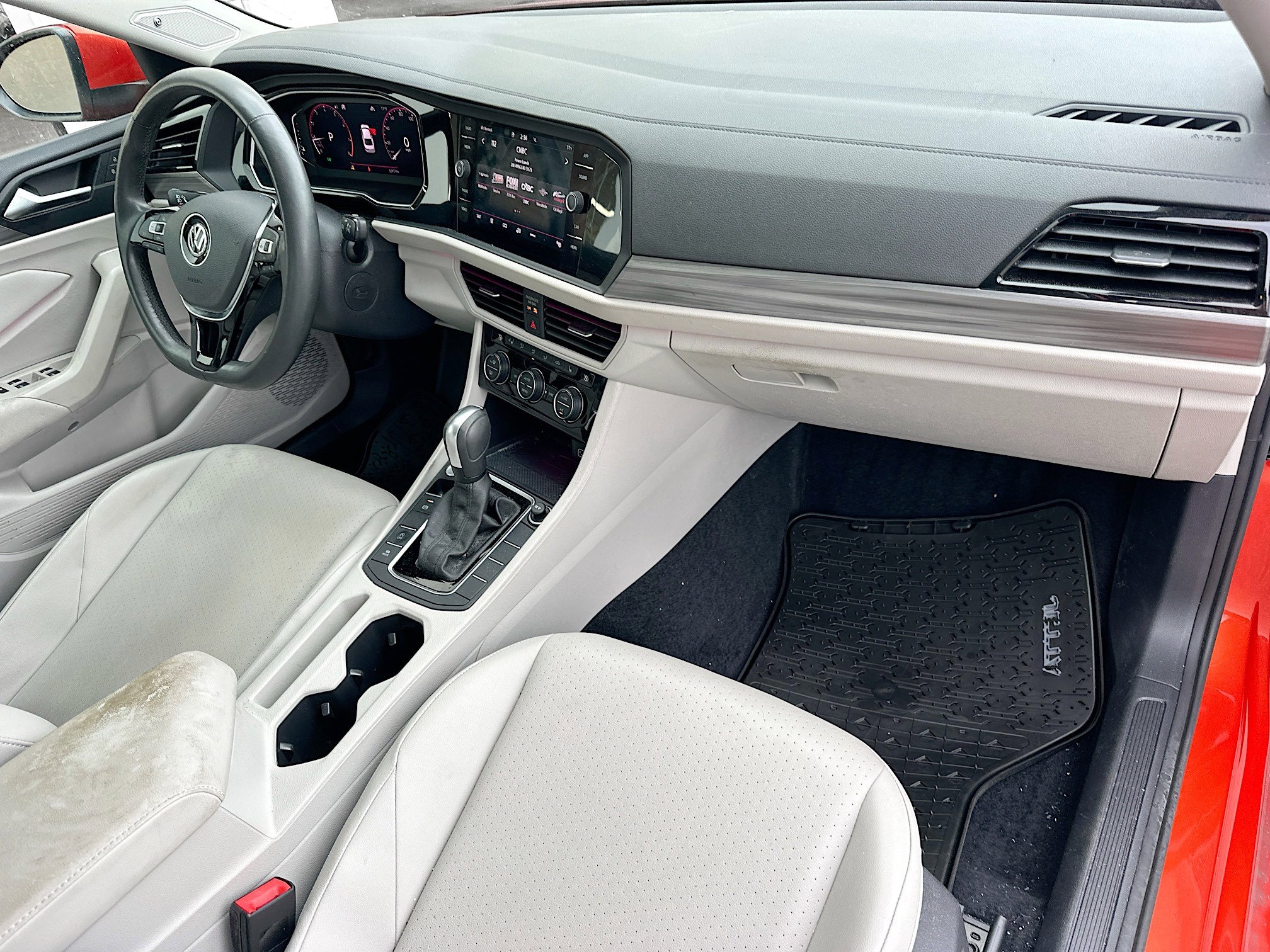 Used 2020 Volkswagen Jetta SEL image 31