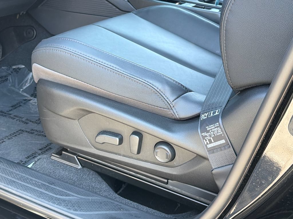 Certified 2026 Subaru Outback Premium AWD/4WD image 24