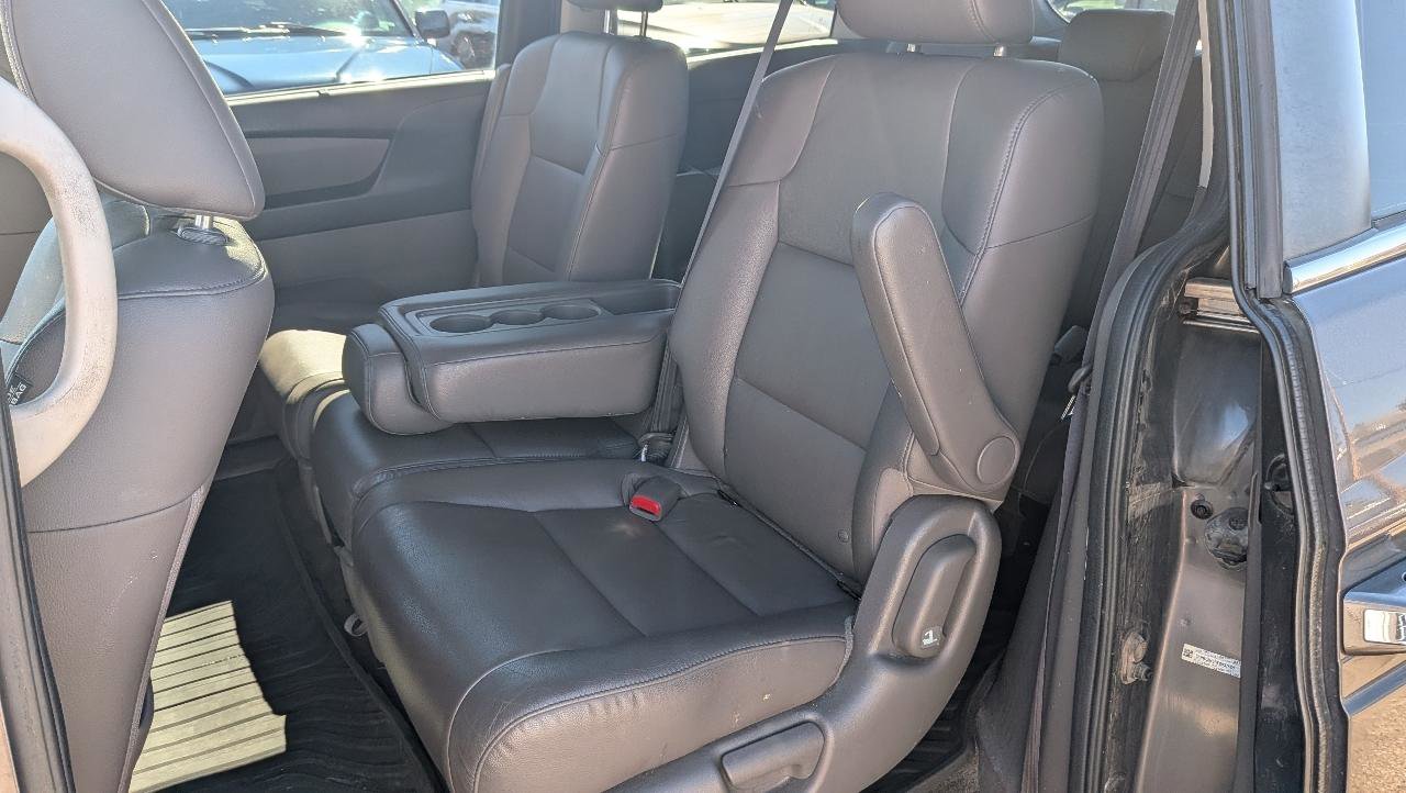 Used 2014 Honda Odyssey EX-L image 10