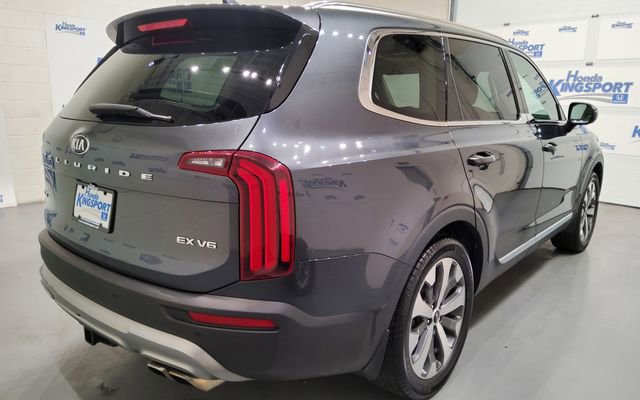 Used 2020 Kia Telluride EX w/ EX Premium Package image 3