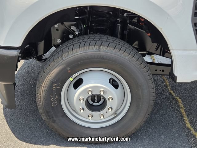 New 2026 Ford F350 XL AWD/4WD image 14