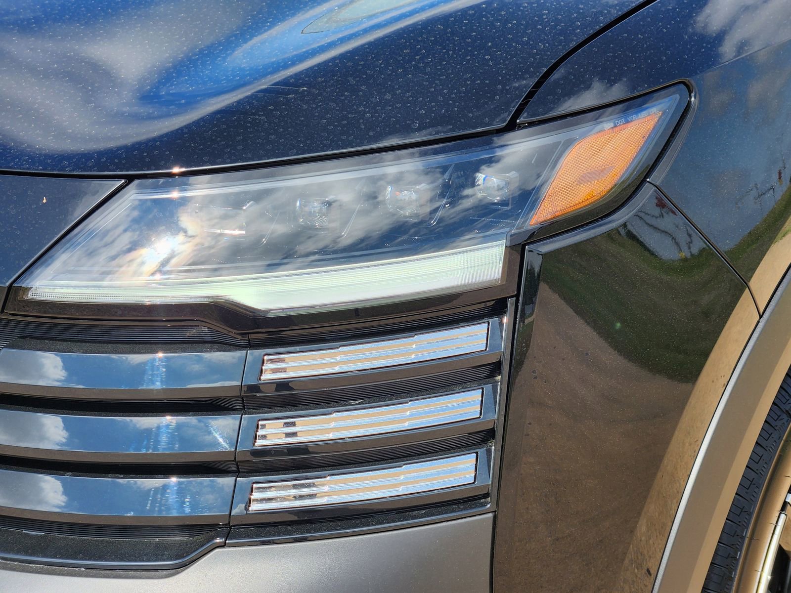 New 2026 Nissan Kicks SV image 9