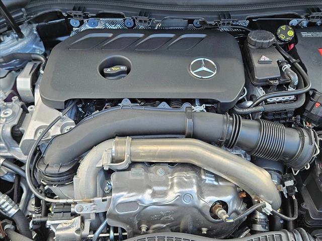 New 2026 Mercedes-Benz GLA 250 image 16