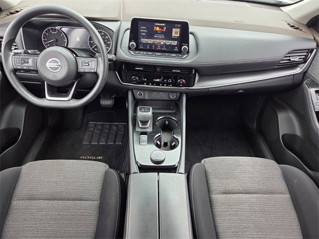 Used 2021 Nissan Rogue SV image 12