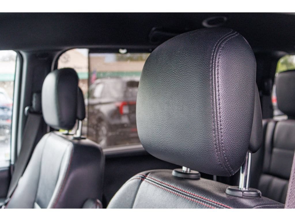 Used 2017 Dodge Grand Caravan GT FWD image 19