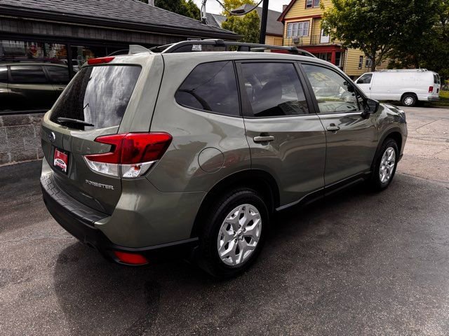 Used 2019 Subaru Forester AWD/4WD image 6