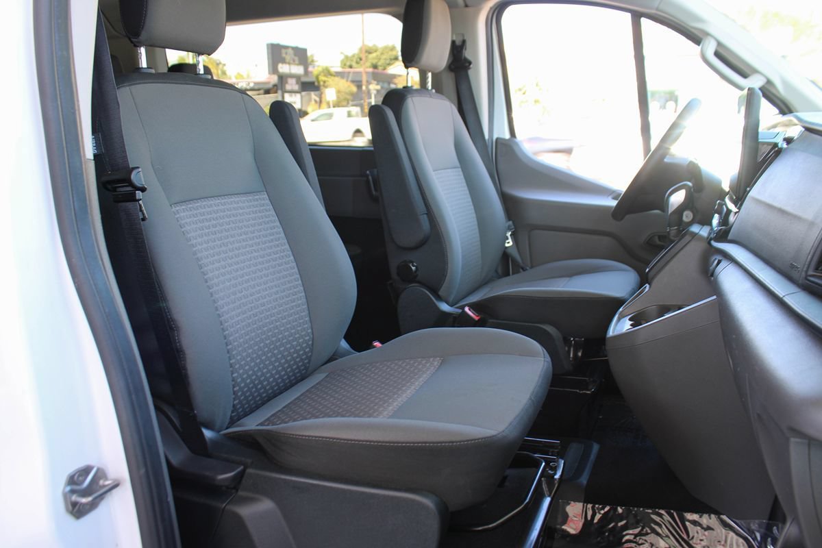 Used 2023 Ford Transit 350 XLT RWD image 22