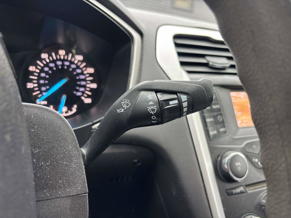 Used 2014 Ford Fusion S image 26